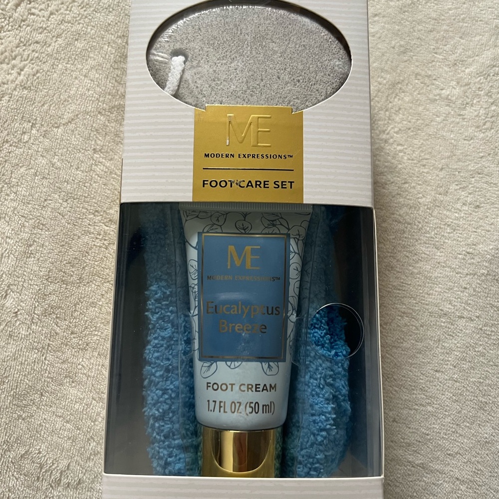 Modern Expressions Foot Care Set